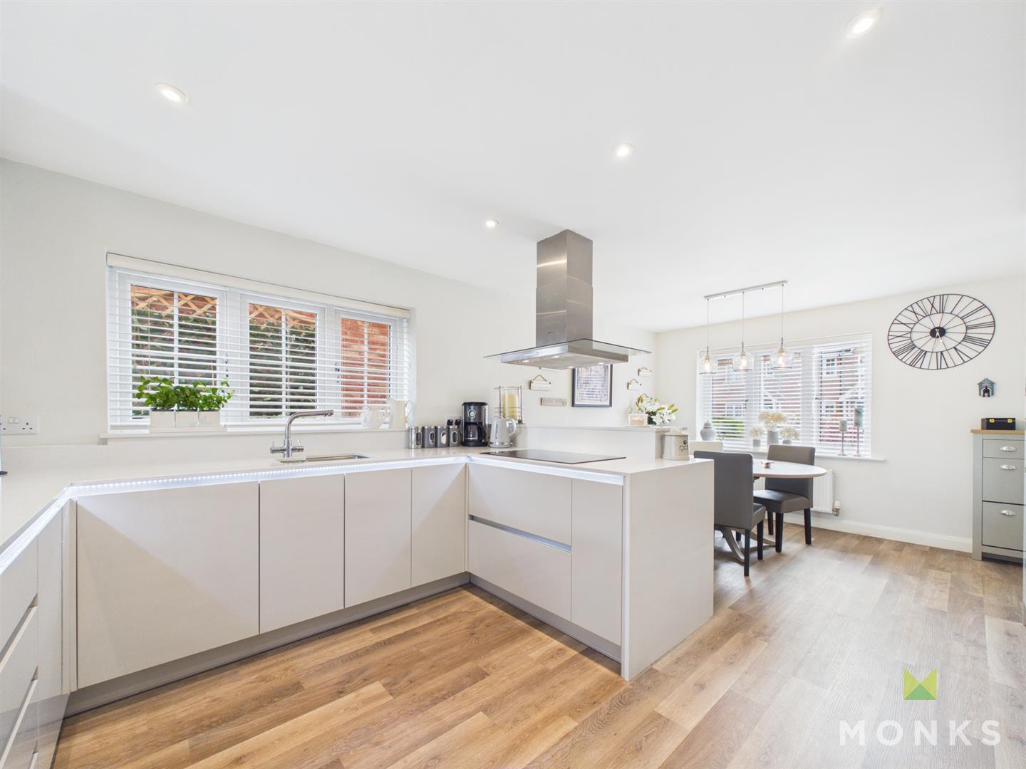 5 Abbot Drive, Shrewsbury, SY4 4FF For Sale